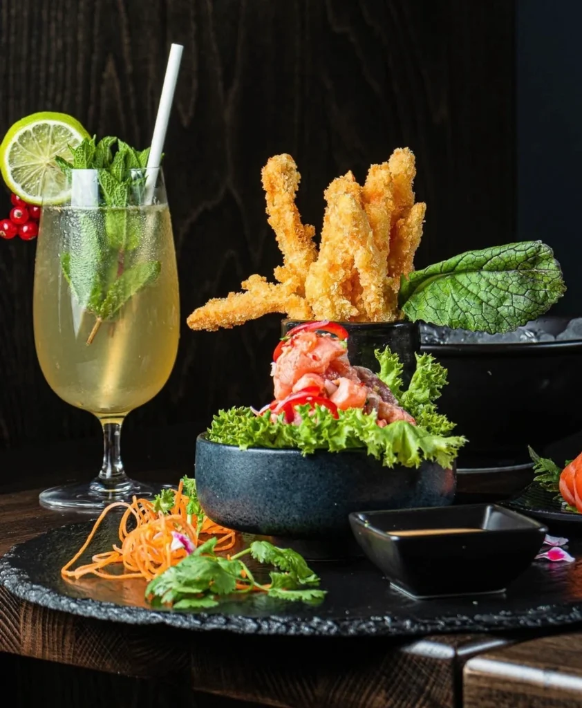 Tempura und Cocktail bei Sushi King Berlin